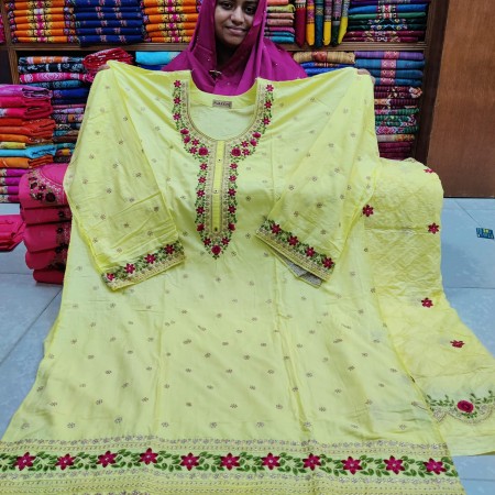 Soft Dilli Boutiques With Heavy Embroidery(DBM01)